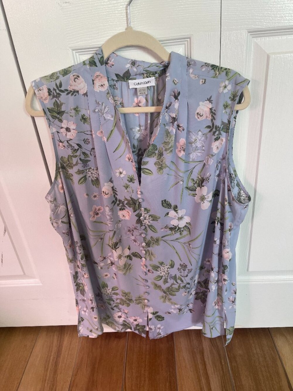 Calvin Klein Light Blue Floral Sleeveless Button-Front Blouse 1X